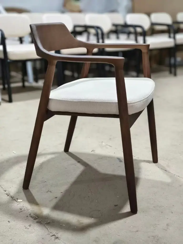 Modern Home Furniture Walnut Color Natural Solid Wood Dining Chair Seat Wooden Garden Chair